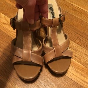 Shoes - Tan Wedge Sandal 6 Shoes - Tan Wedge Sandal 6